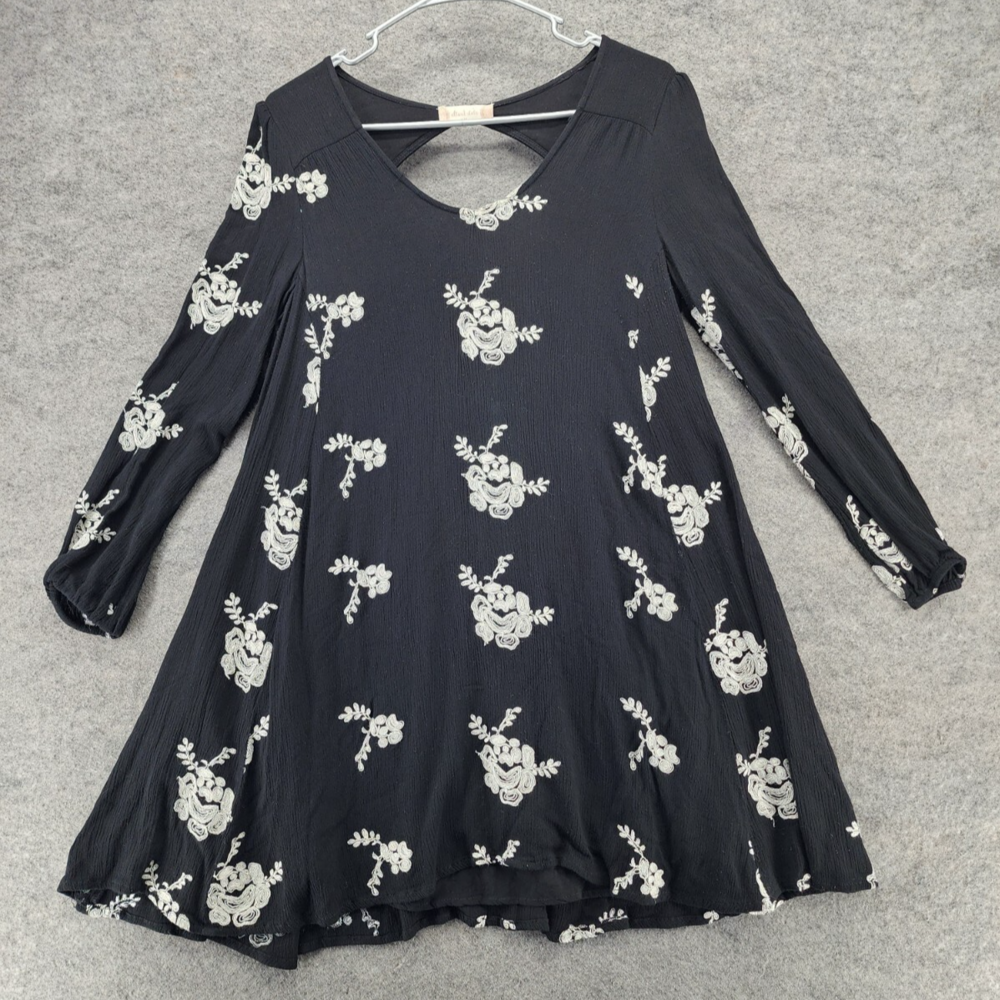 Altard State Dress Womens Long Sleeve Black Floral Embroidery Short